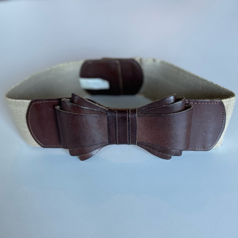 Anthropologie Wide Belt Gold and Leather Bow - Sz XS/S
